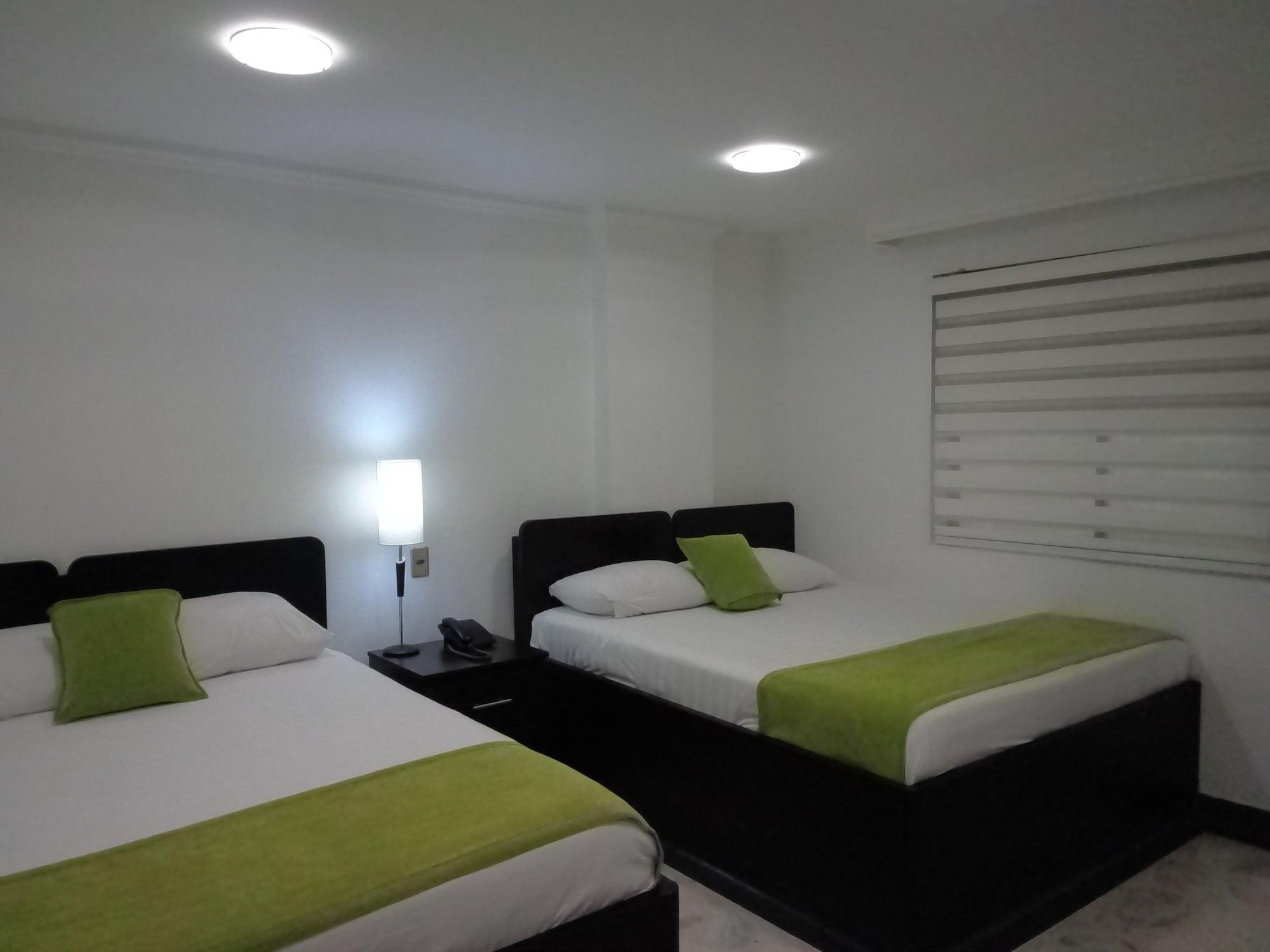 Hotel Calasanz Real Medellin Bagian luar foto