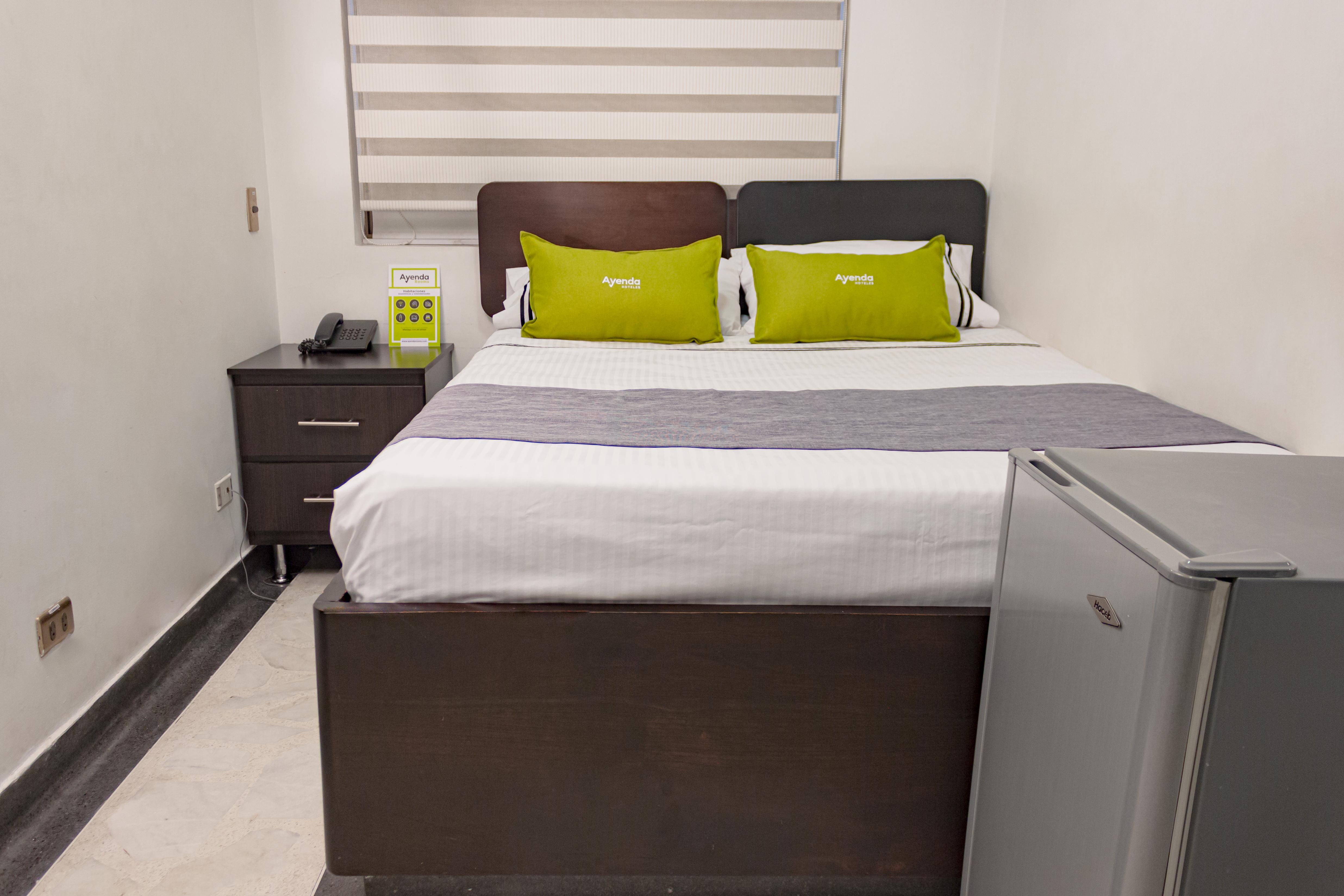Hotel Calasanz Real Medellin Bagian luar foto