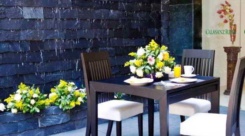 Hotel Calasanz Real Medellin Bagian luar foto
